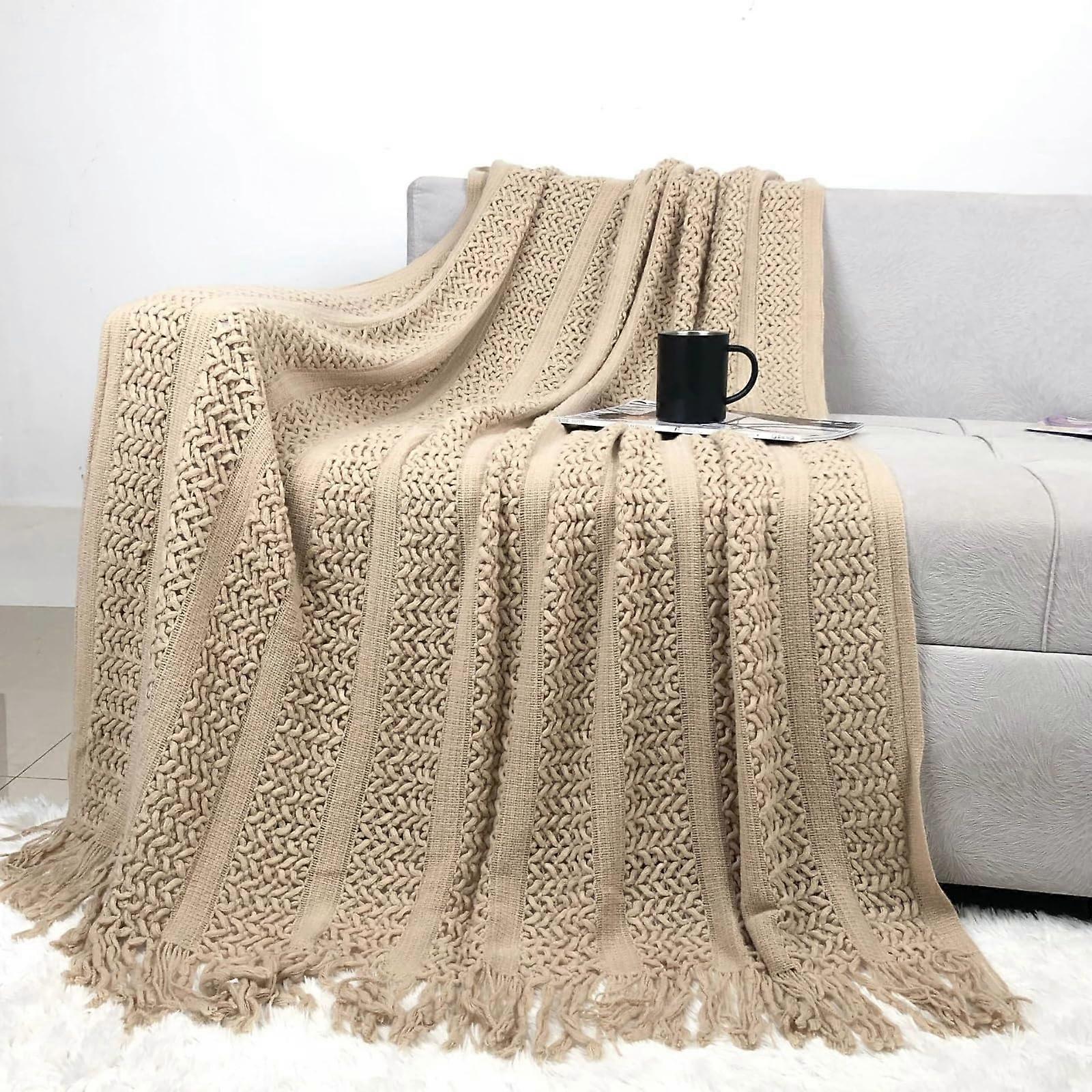 Luxury Khaki Throw Blanket with Solid Color Design, Soft Breathable Sofa Blanket for Home and Travel
