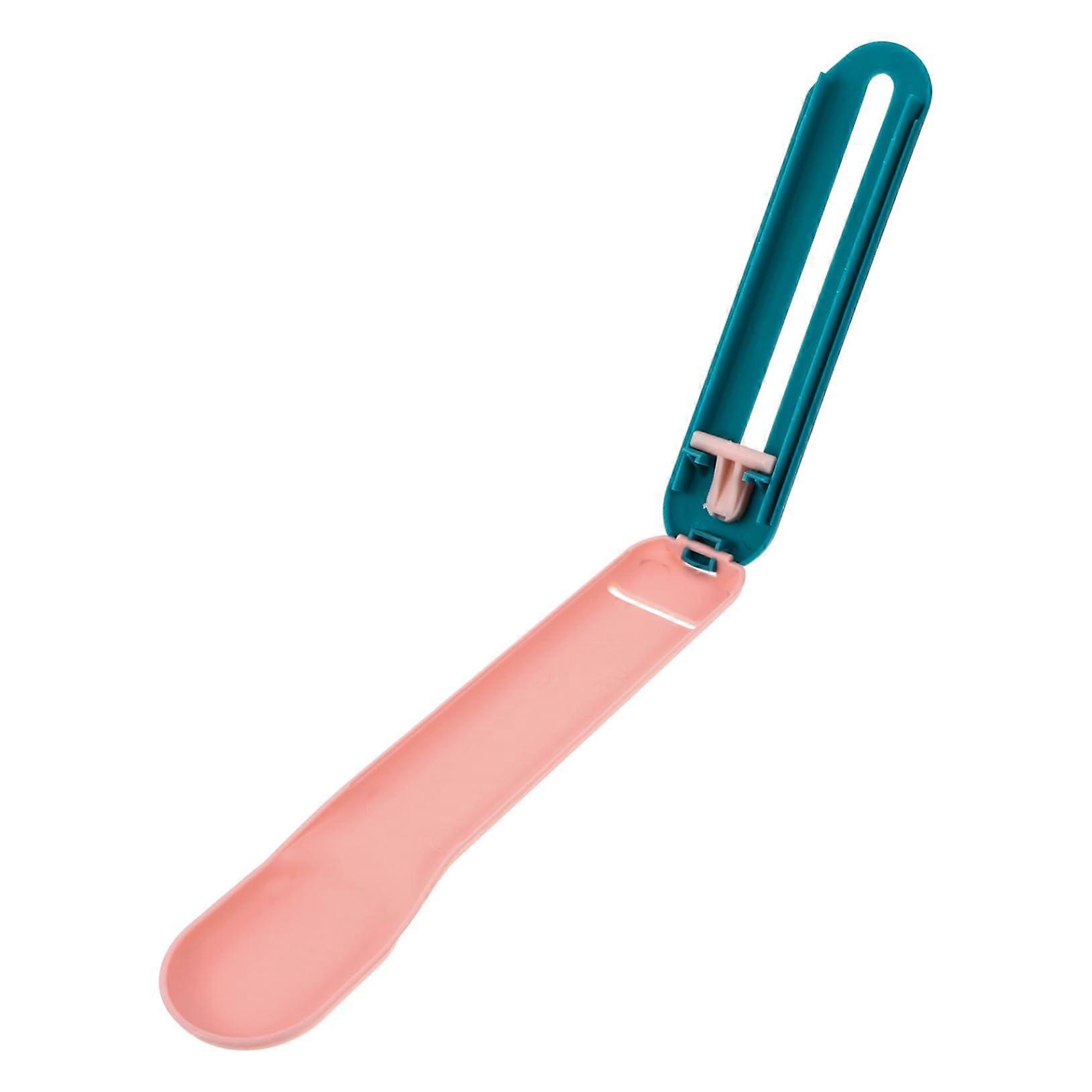 Cat Feeding Scoop with Smooth Surface for Easy Handling, Durable Plastic Cat Food Spoon