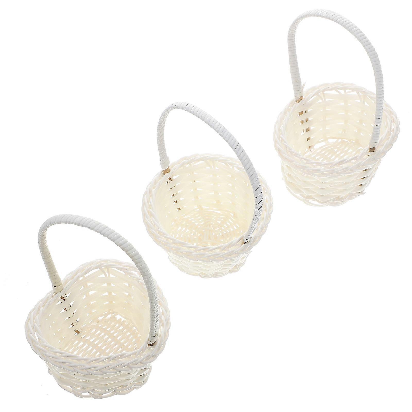 3 Pcs Lightweight Woven Rattan Baskets for Home Storage & Portable Picnic Use, Heart Shape Design