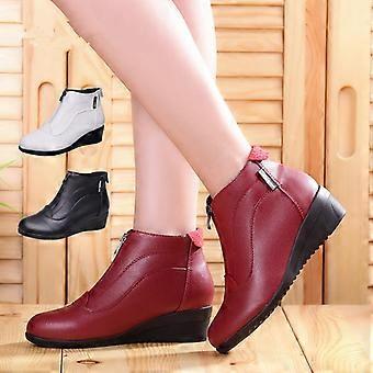 Stivali da donna alla moda, stivaletti alla caviglia in morbida pelle, scarpe invernali calde e morbide, stivali da ballo comodi da donna per la neve.
