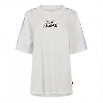 T-shirt oversize New Balance Heritage pour femme
