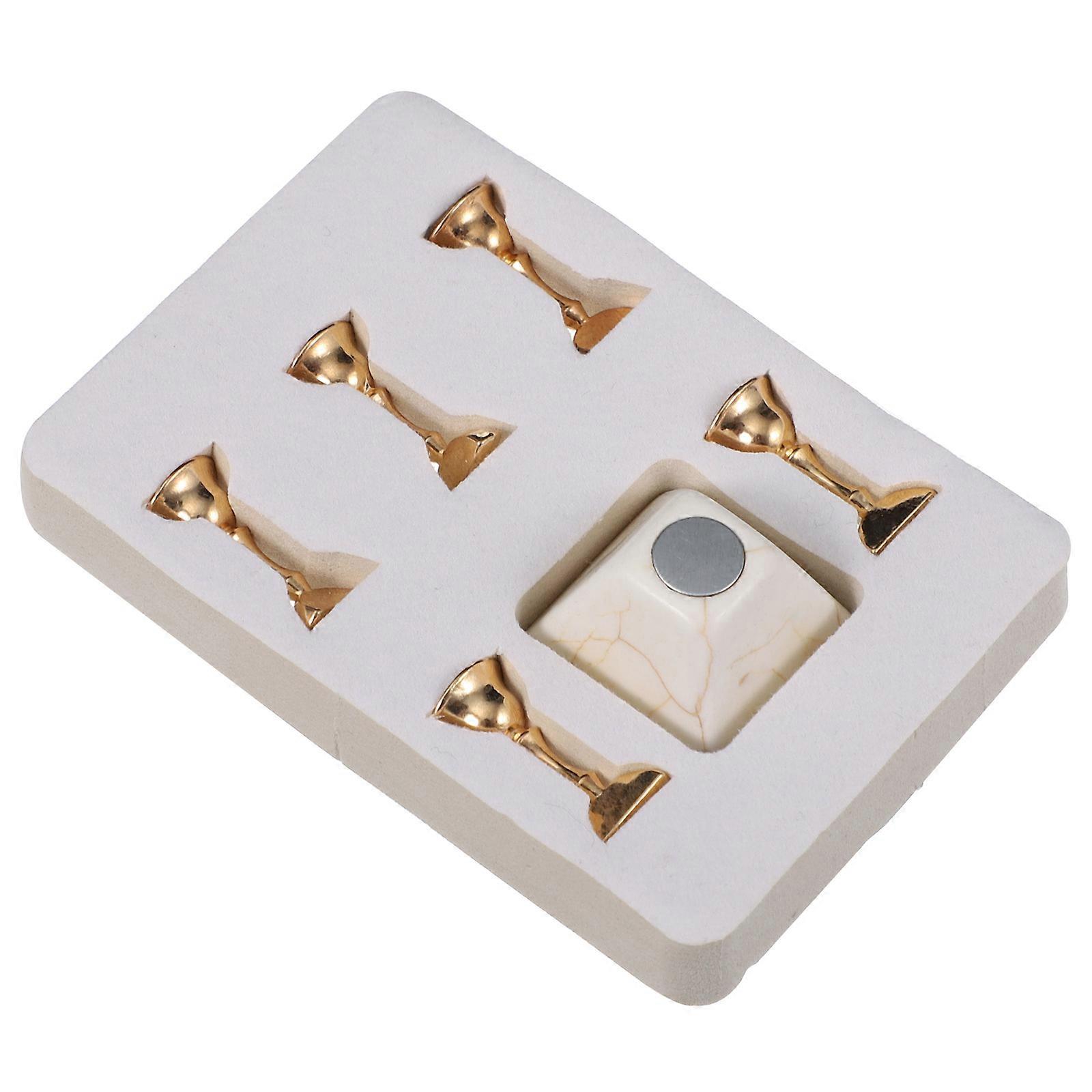 Nail Art Practice Stand Resin Nail Practice Base for Salon Use 1Set