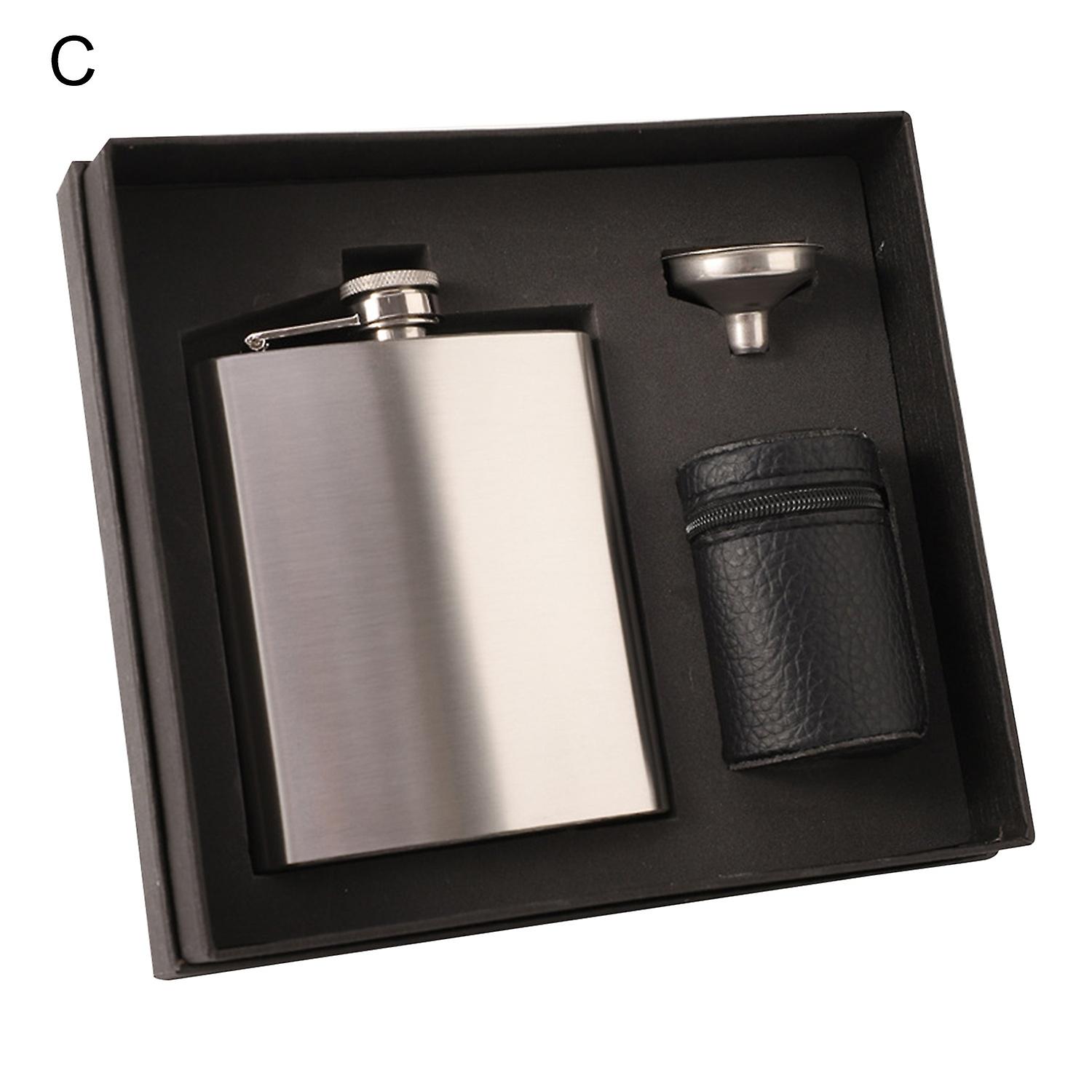1 Set Hip Flask Shock-proof Good Sealing Capacity Portable 7oz Whiskey Liquor Pocket Flask for Man