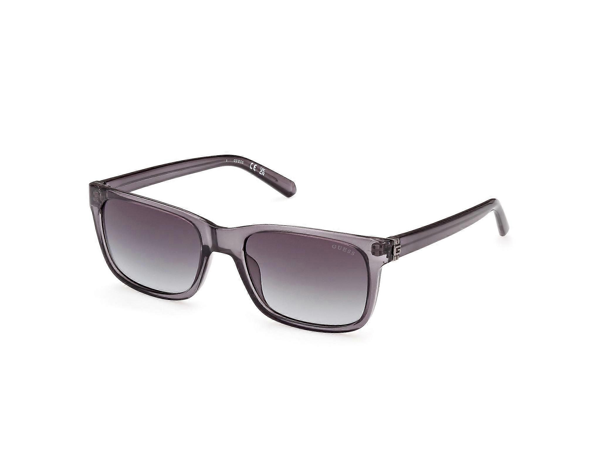 Sunglasses Guess GU00066 20B shiny grey 55/19/150 MAN