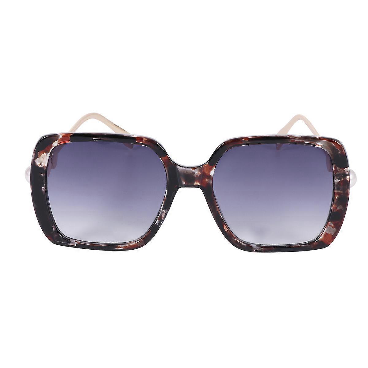 Fashionable Sunglasses with Pearls Decoration for Outdoor Use Leopard Color Metal Plastic PC Materials