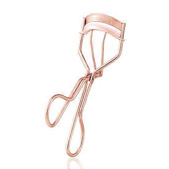 Dream Eyelash Curler – Premium volum-opp-krøll, vid åpning, klypefri design. Smertefri med komfortabelt grep og 2 silikonrefillputer inkludert. Laget i