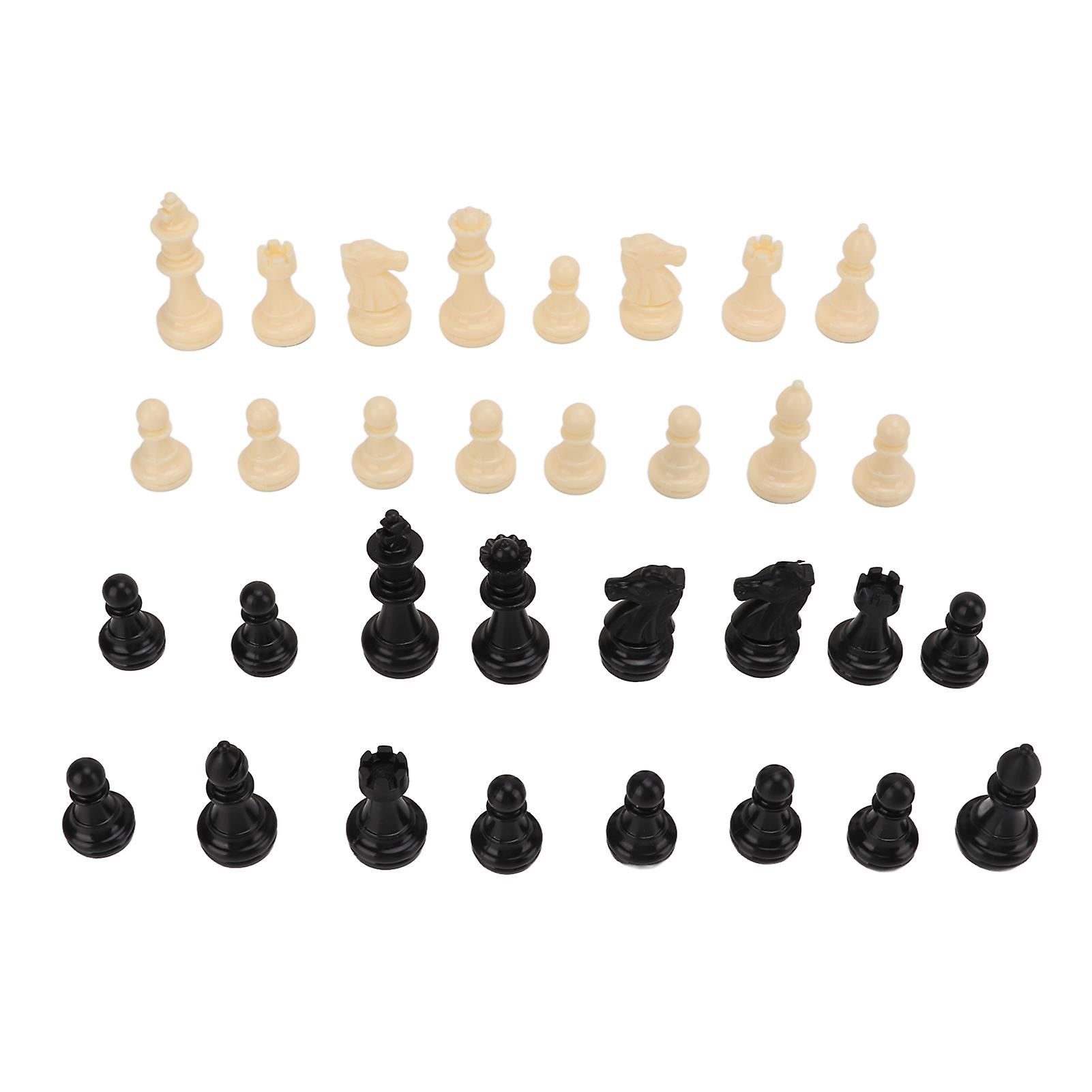 Plastic chess pieces only 65mm tall for family gatherings, picnics, camping