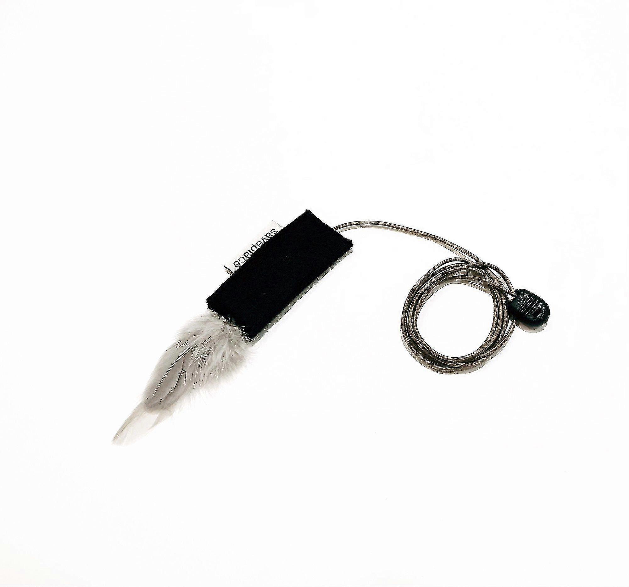 Woolen Cat Toy With Long Gummy String Feathers