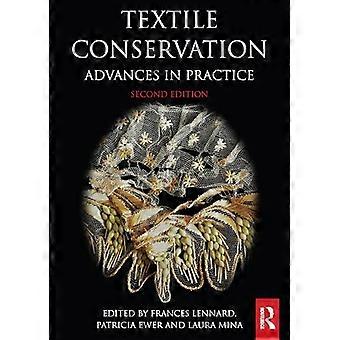 Progressi nella pratica della conservazione tessile