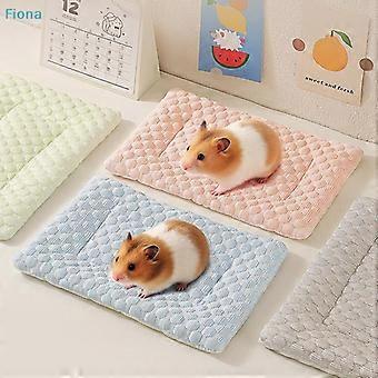 /Pet Ice Pad Cool Feeling Mat Breathable Non Slip Summer Dogs Cats Hamsters Small Pets Cool Down Heat Relief Sleeping Nest