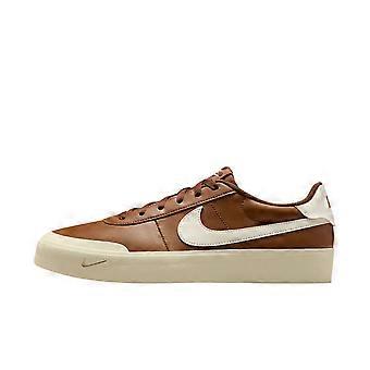 Nike Court Shot lage skateboard schoenen van synthetisch leer voor heren, licht Brits Umber FQ8146-201