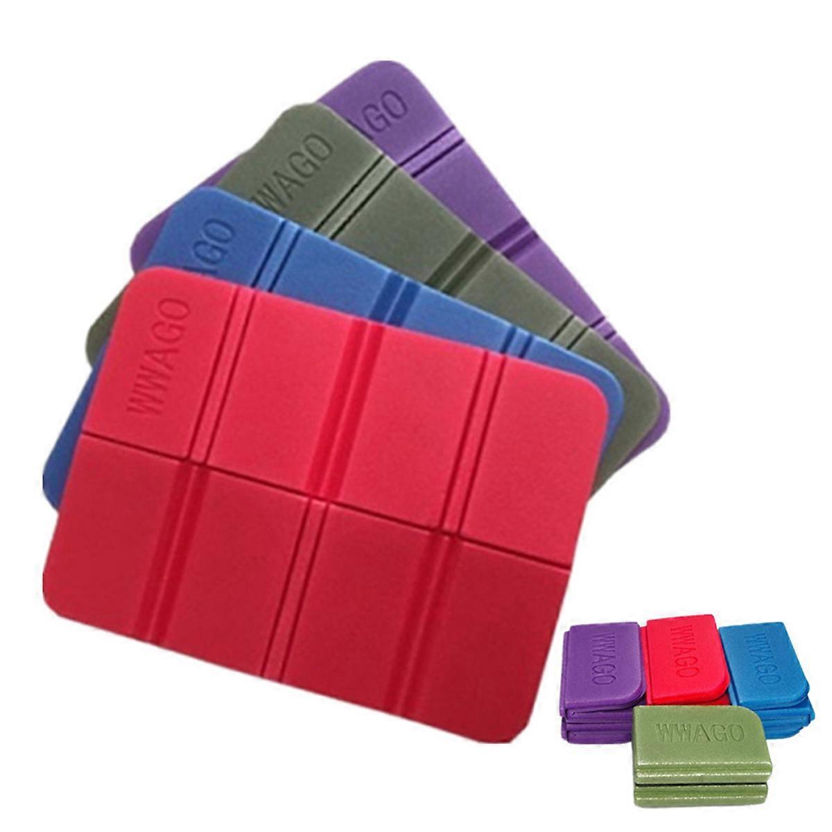 2Pcs Olive Green Foldable XPE Pads For Comfortable Sitting During Outdoor Picnic Activities