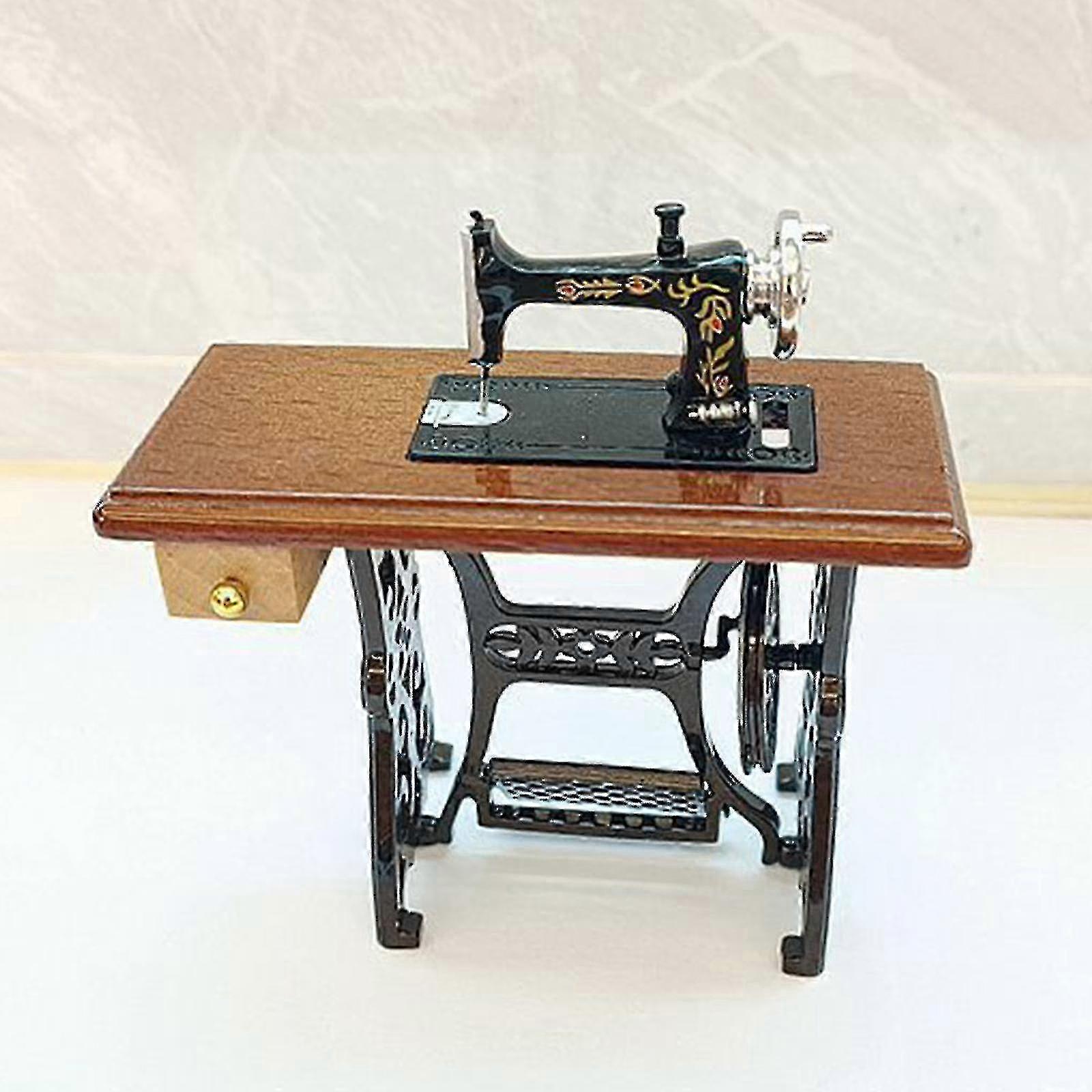 Miniature Sewing Machine - 1:12 Scale Dollhouse Accessory & Craft Tool