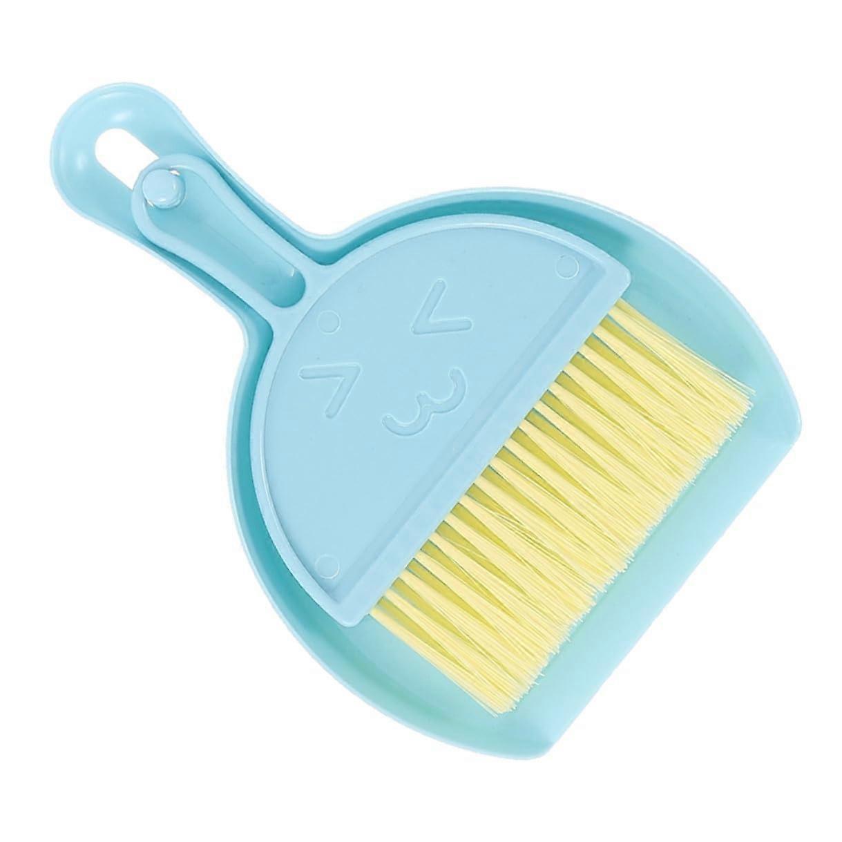 Guinea Pig Cage Cleaning Brush Set Ergonomic Handle Dustpan Broom Combo PP Material For Hamsters Rabbits Chinchillas