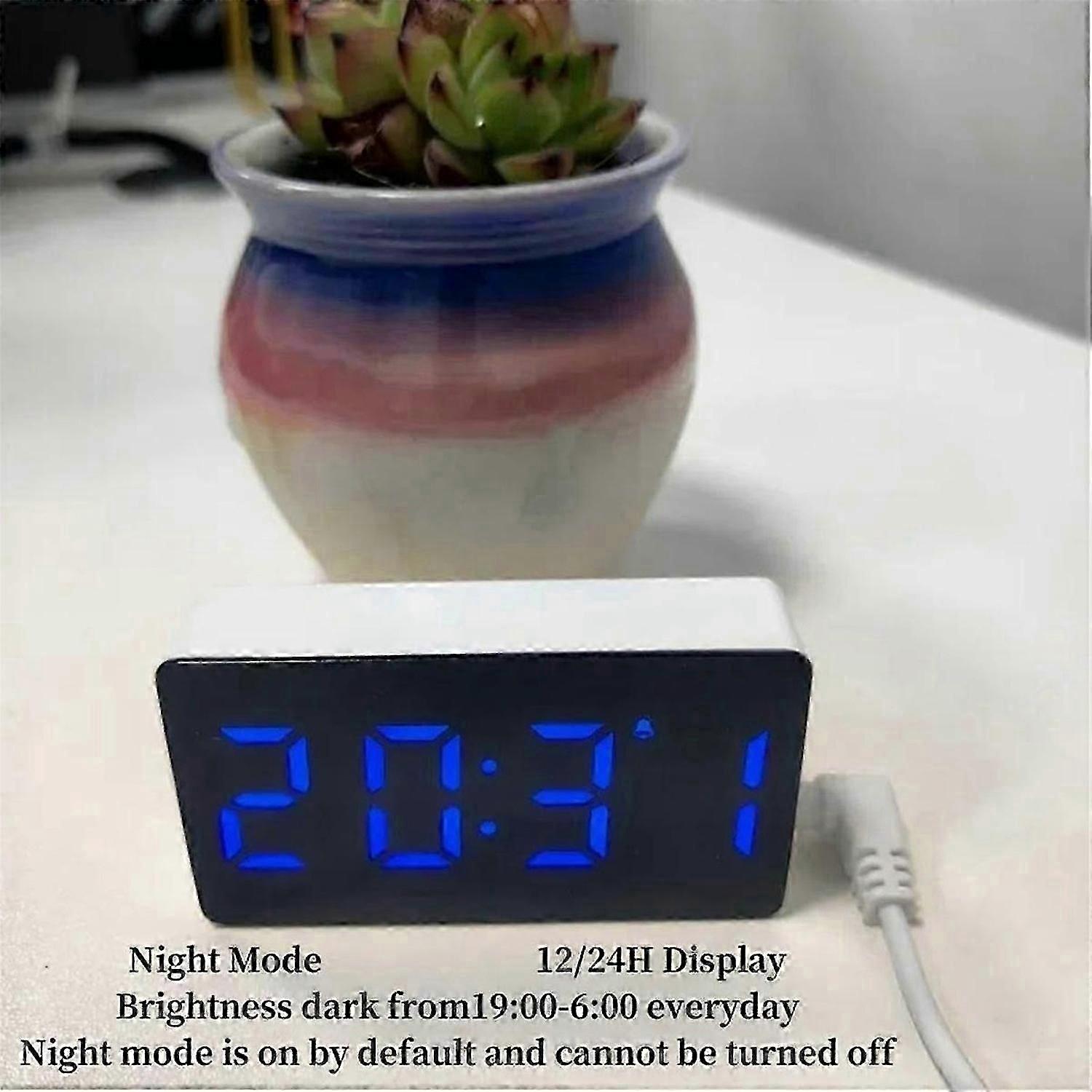 Digital Clock TEMP Date 3 Alarms Power-Off Memory Table Clock White