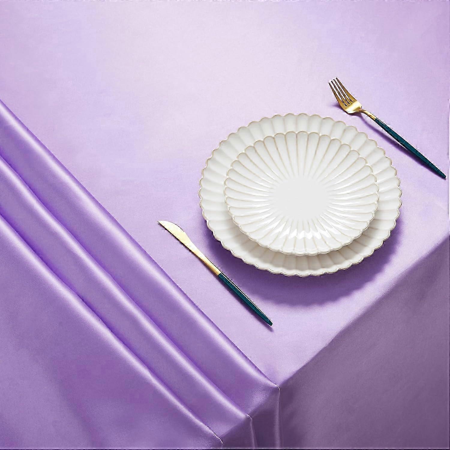 Elegant Polyester Satin Table Runner