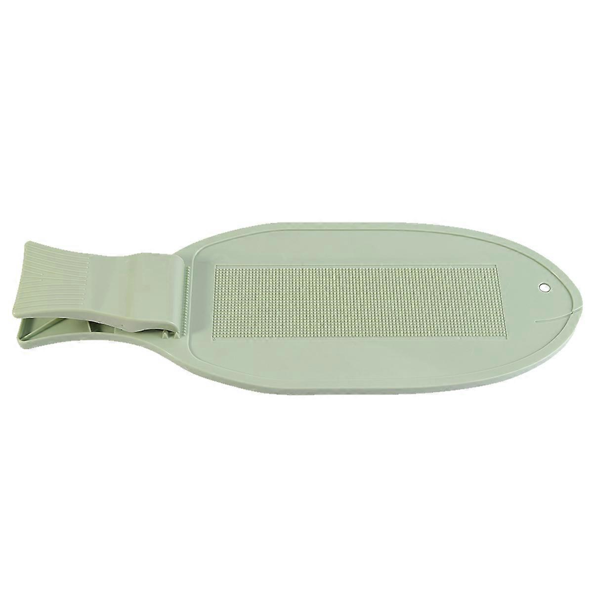 Plastic Non-slip Fish Fixing Cutting Board Chopping Block with Clip Kitchen Tool Light Green