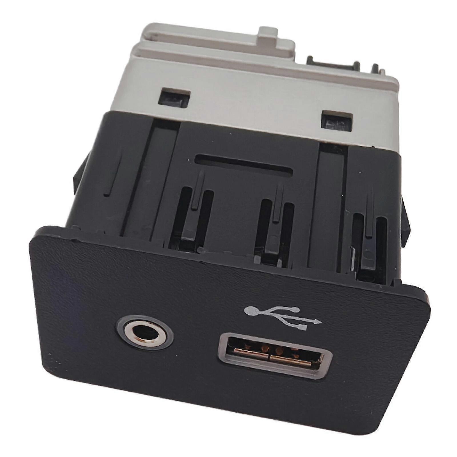 Automotive Media Interfaces USB Auxiliary Module Built With Heat Resistant Plastic Housing 284H37FH0A 284H3-7FH0A Multicolor