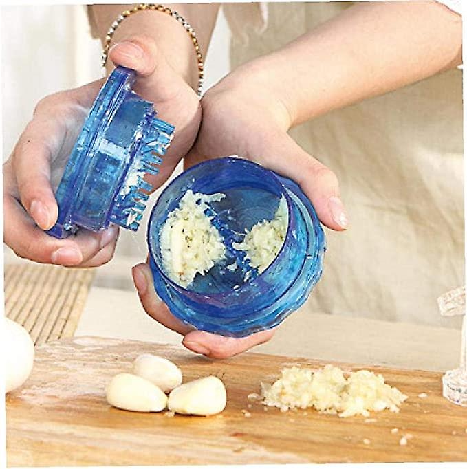 1pc Kitchen Grinder Ginger Garlic Crusher Multi-function Appliance Garlic Press Garlic Peeler Random Color