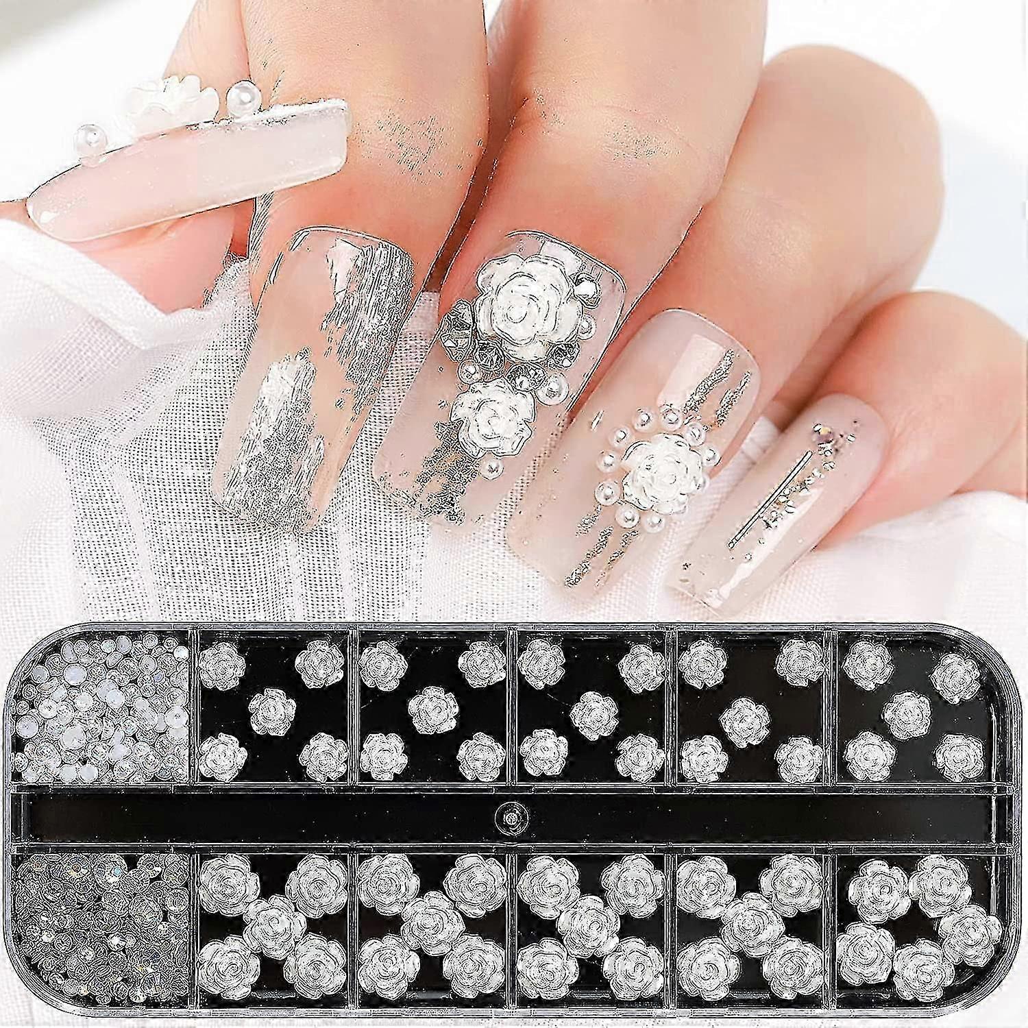 3Dアクリルホワイトローズネイルチャームと真珠のカワイイネイルアート