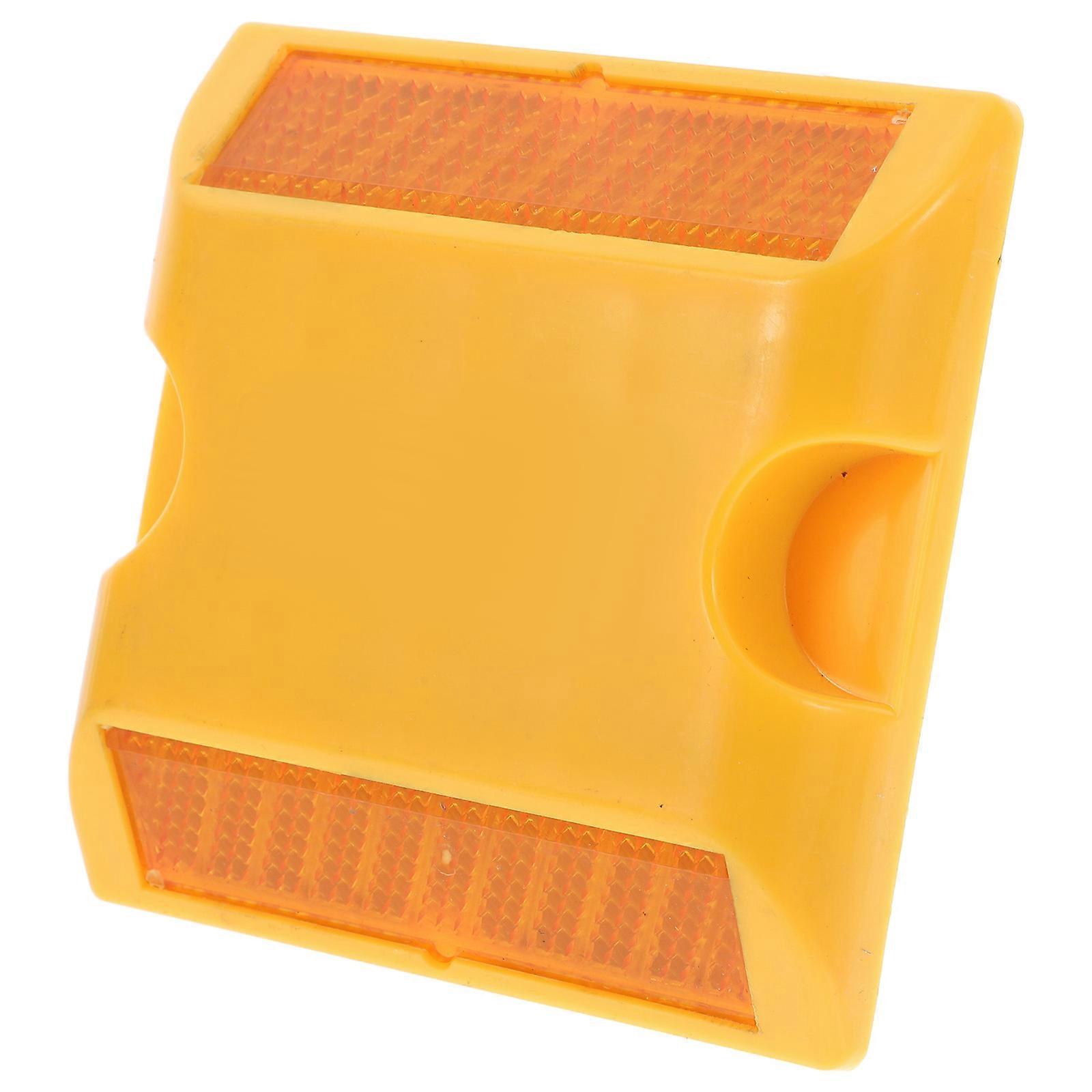 Reflective Road Marker for Driveway Safety Made from Durable Plastic