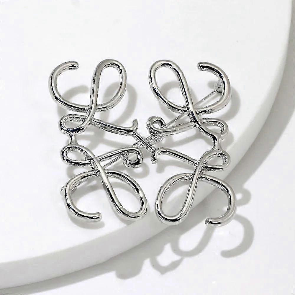 中空ブローチ女性女の子ファッション気質ジュエリーアクセサリーバックパックラペルピンバッジコサージュ