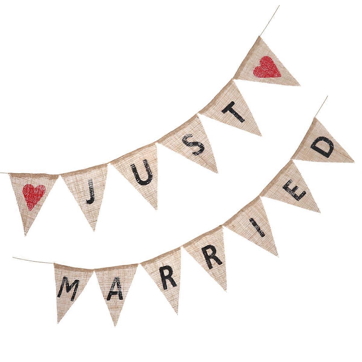 写真の結婚式のバナーは、ちょうど結婚した素朴なバナーペナントガーランドホオジロの旗布シックな結婚式のパーティー2Mジュート1個