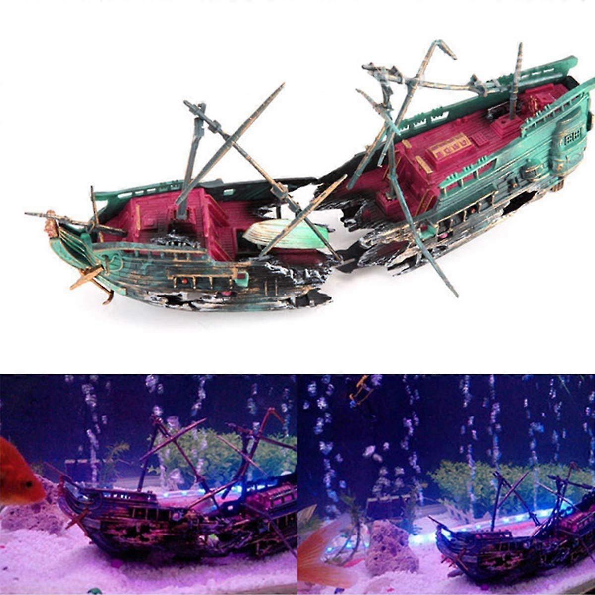 Aquarium Shipwreck Decoration, Realistic Wreck Design with Bubbles (24cm)