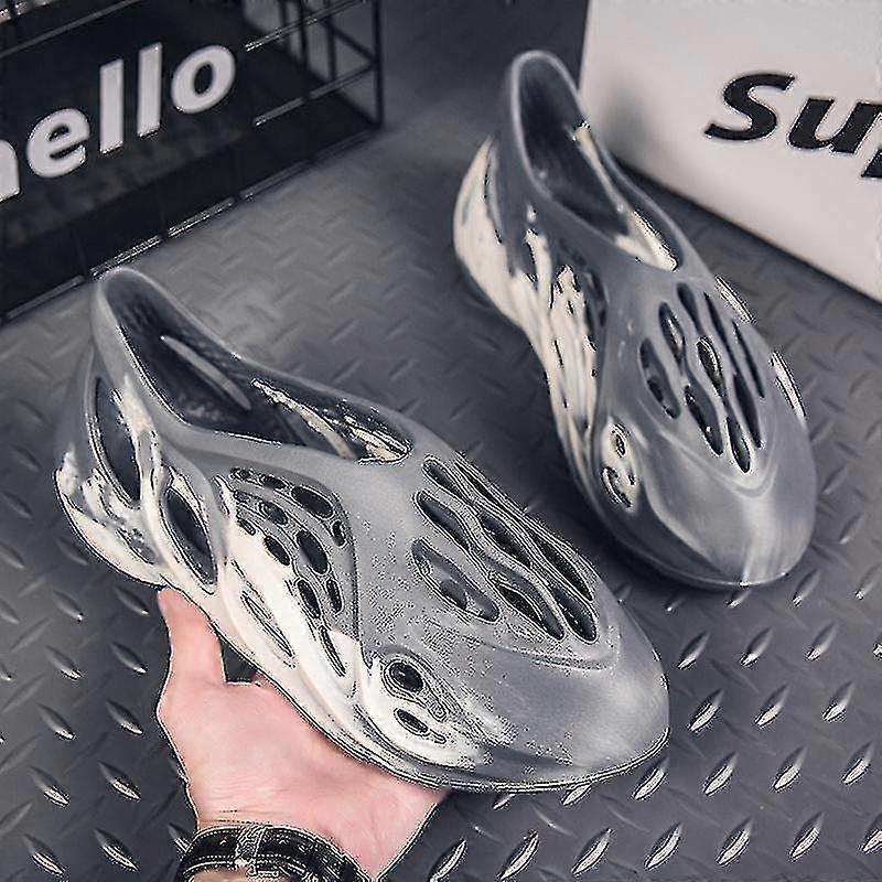 New Beach Foam Runner Sandals Unisex