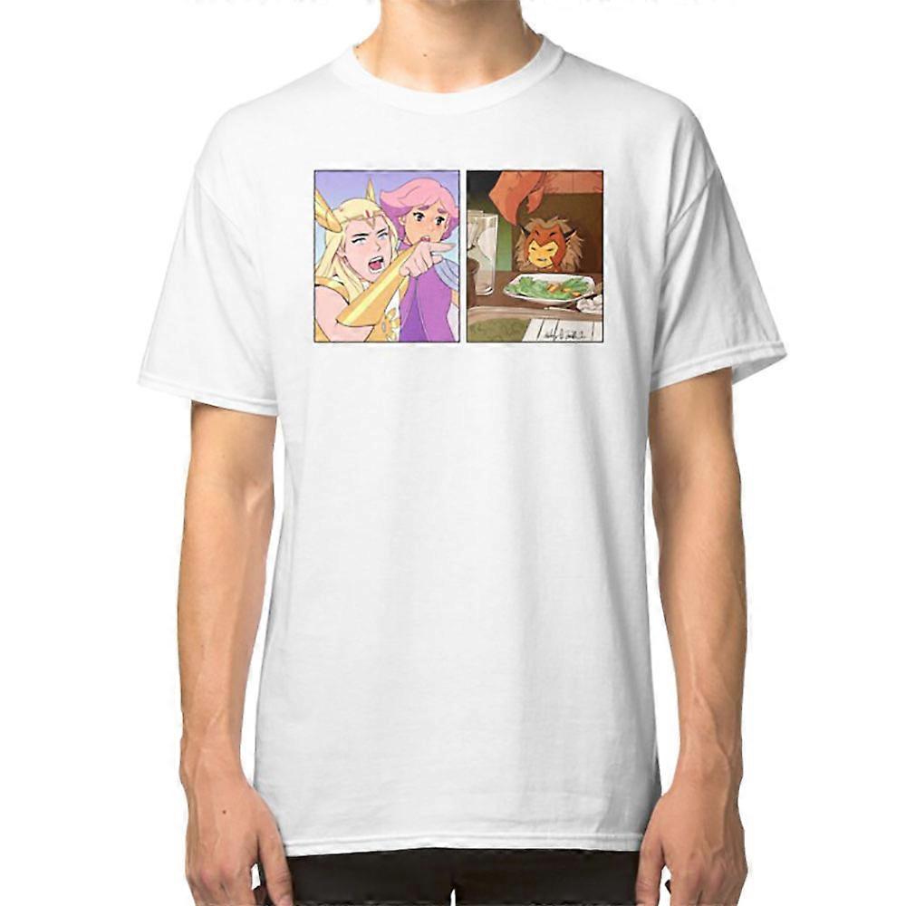 She-Ra kiabál a Catra Meme pólóval