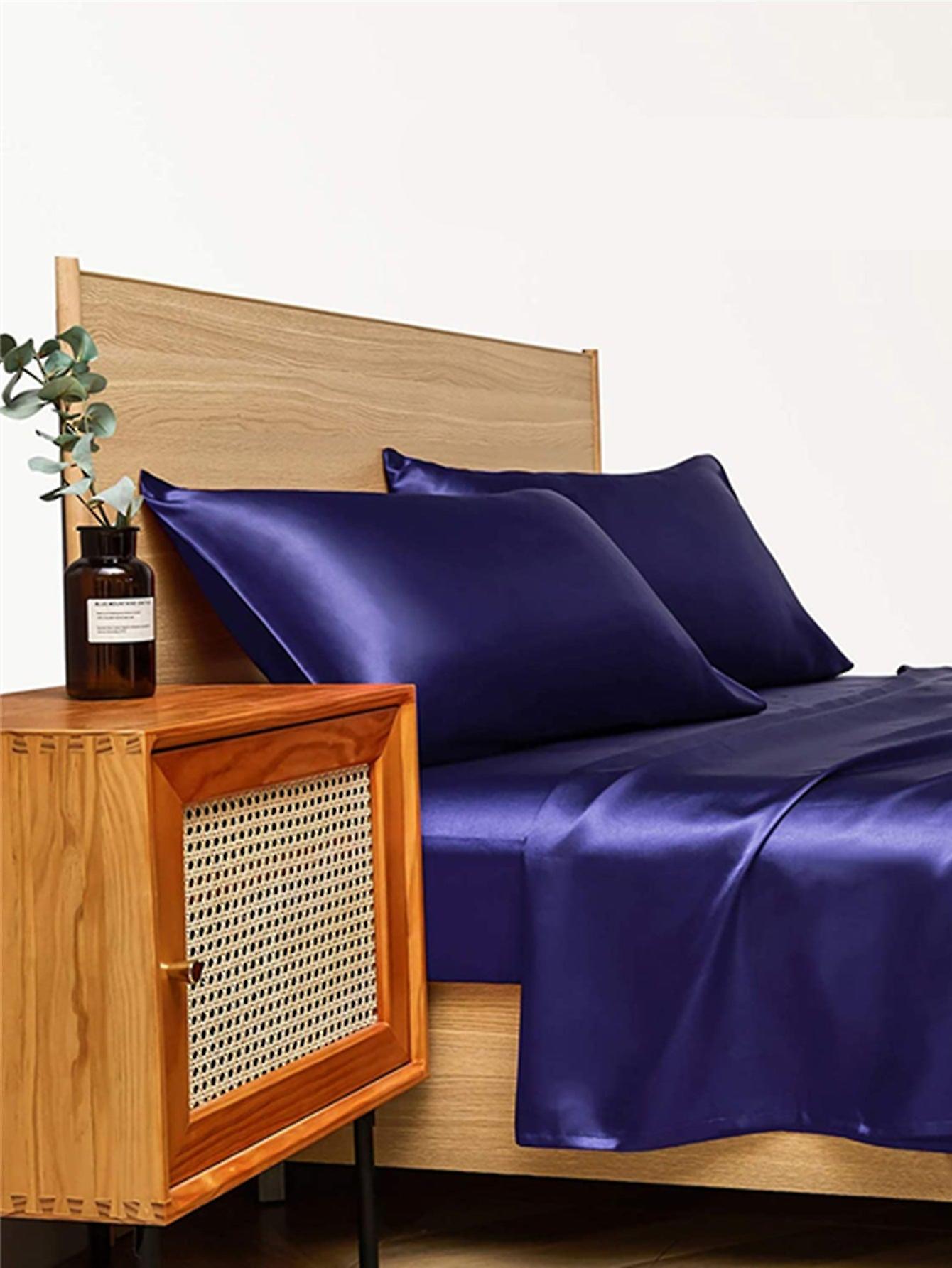 Satin Literie en soie artificielle Ensemble quatre pièces Drap de lit Drap housse Taie d’oreiller Ensemble de draps combinés