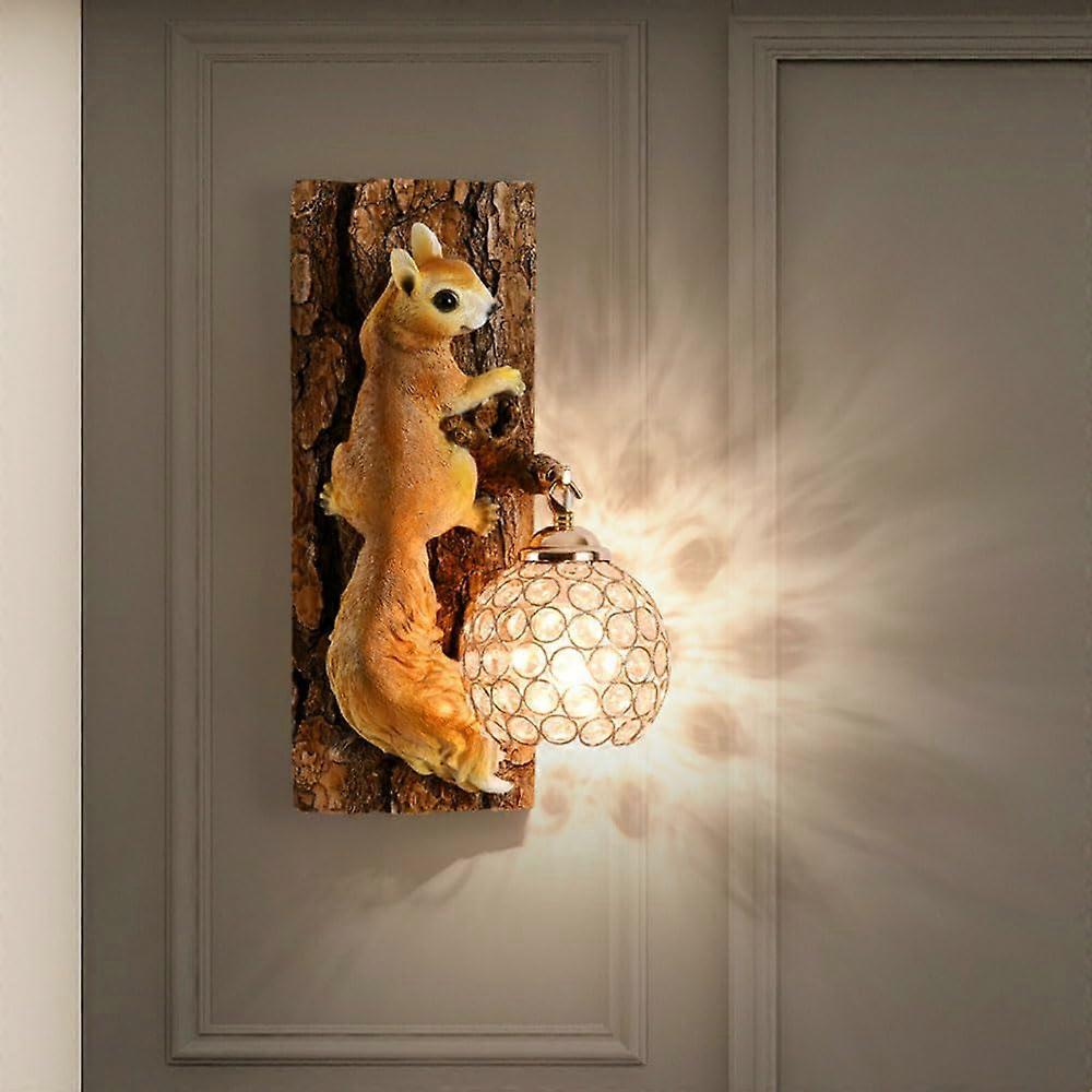 Resin Squirrel Wall Lights for Kids, Creative Bedroom Bedside Lamp, Pastoral Animal Study Decor, Aisle Lighting