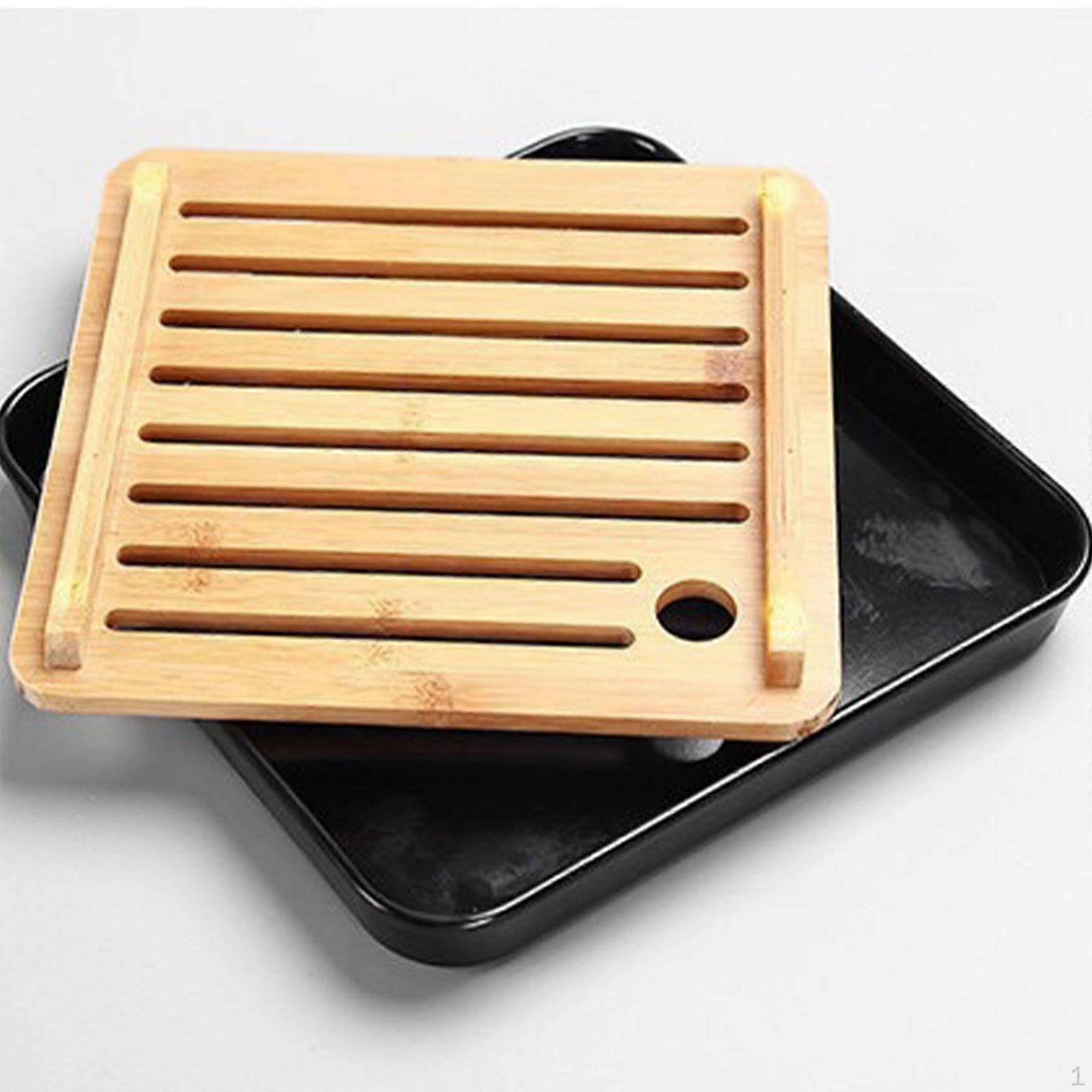 Bamboo Gongfu Tea Tray with Water Storage Feature, Compact Design for Household Or Bar Use