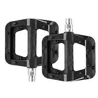 Verbreitertes Fahrradpedal aus Nylon und Metall