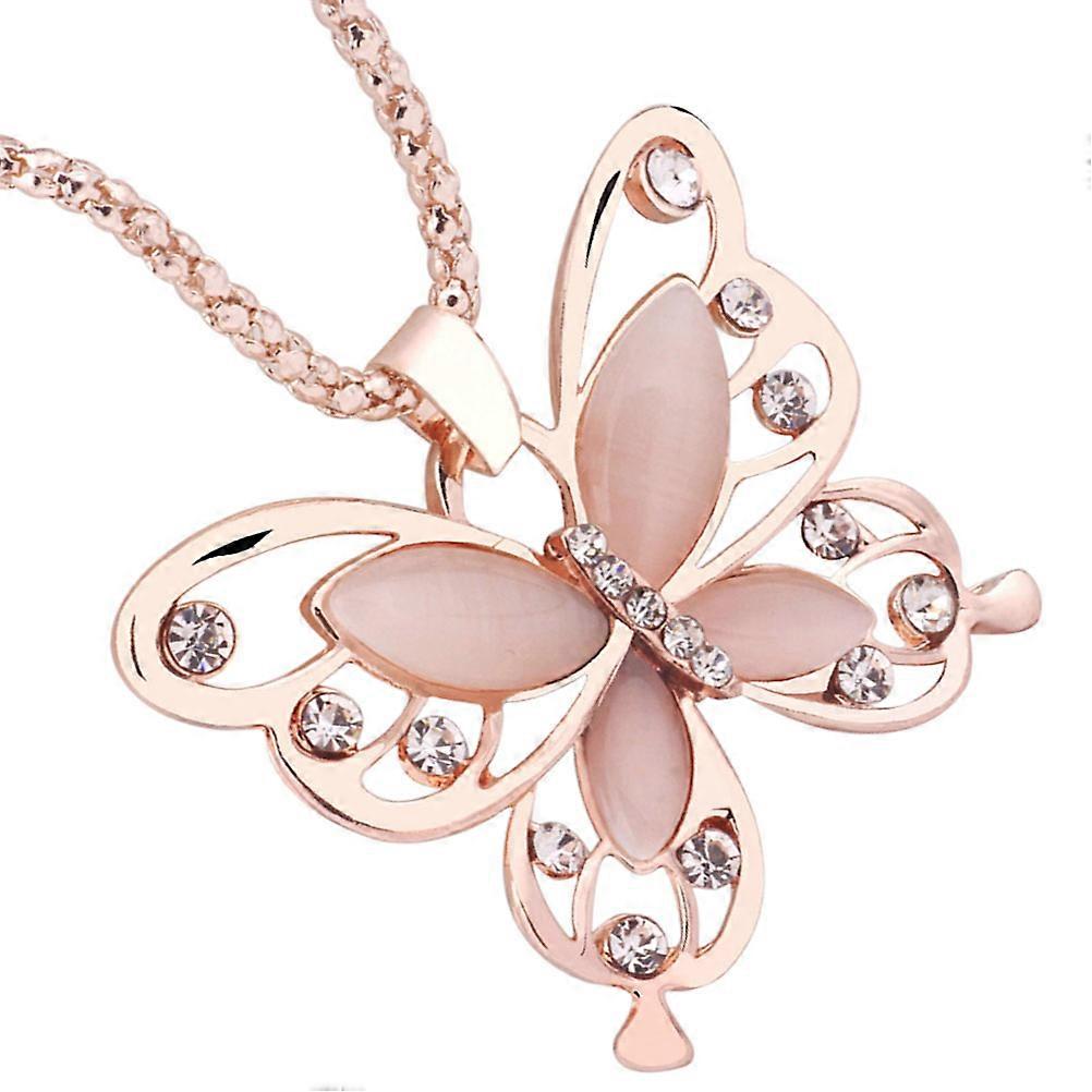 Dazzling Pendant Necklace for Enhanced Personal Style