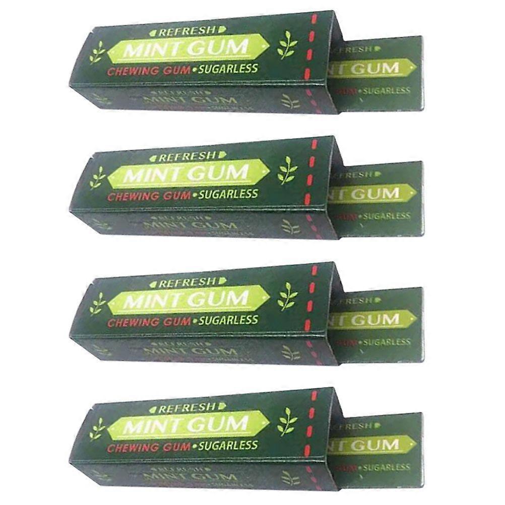 4pcs Simulation Gum with Cockroach Prop Fool's Day Chewing Gum Prank Toy Trick Gum Cockroach Props