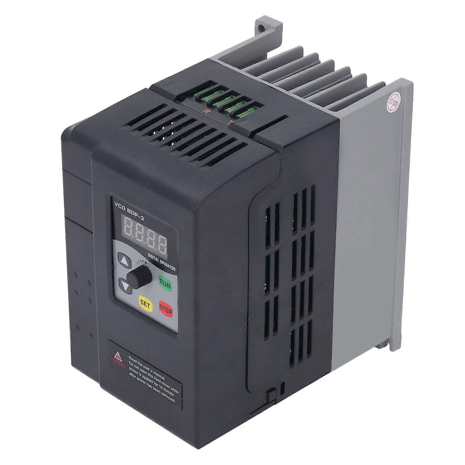 Variable Frequency Drive Single to 3 Phase VFD 220‑240V Input 0‑240V Output Motor Control 1.5kw 7A