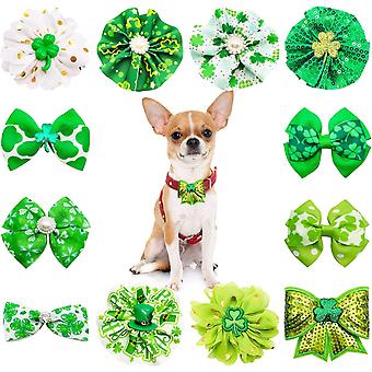 12stk St. Patrick's Day Små hunde Collar Charms Blomster Butterfly Grøn kløver Kostumer Medium hund katte Hvalpe Halsbånd Vedhæftning Pleje Tilbehør