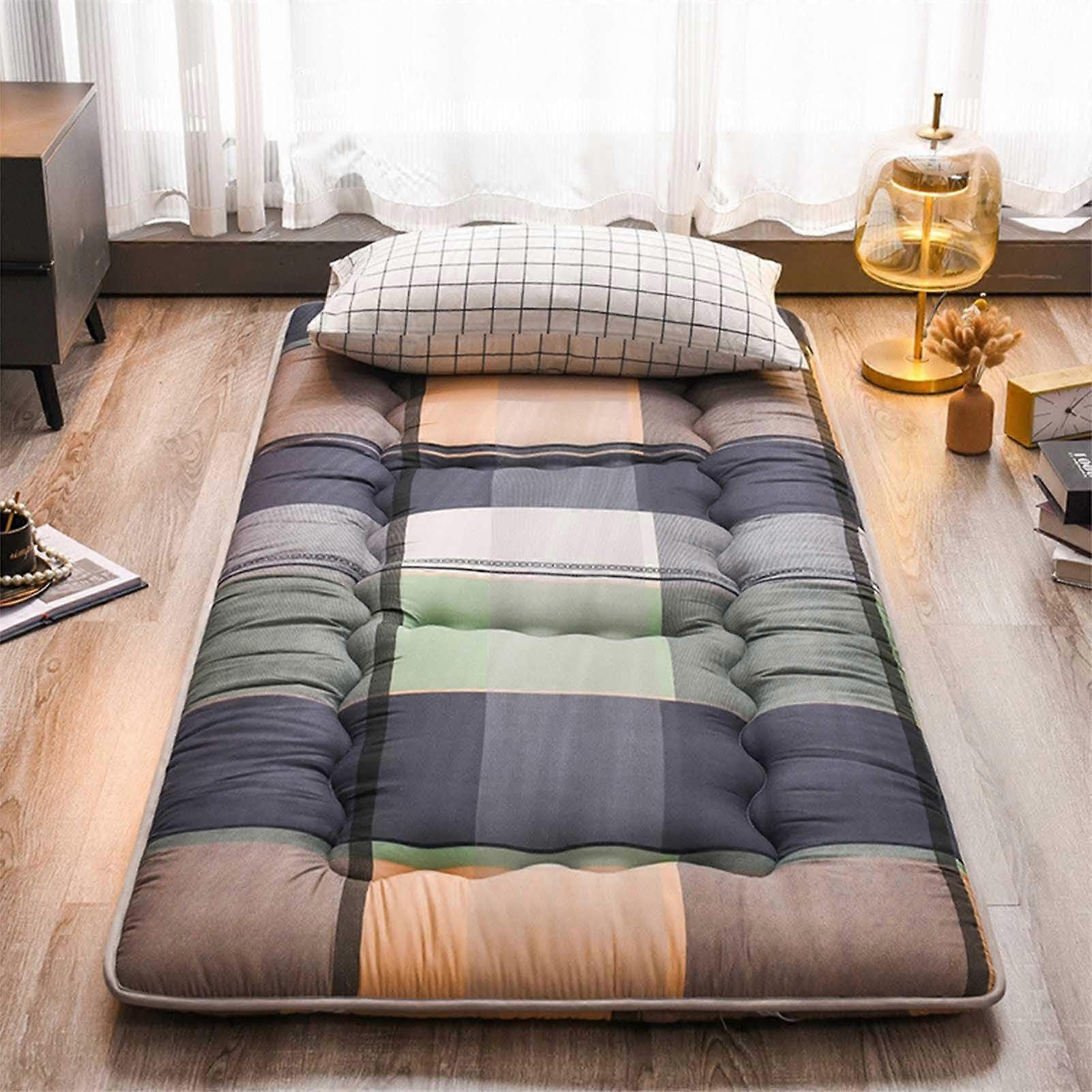Japanese futon mattress, cotton filling, rollable, foldable, portable, 100 x 200 cm, single/double size, comfortable and spacesaving.