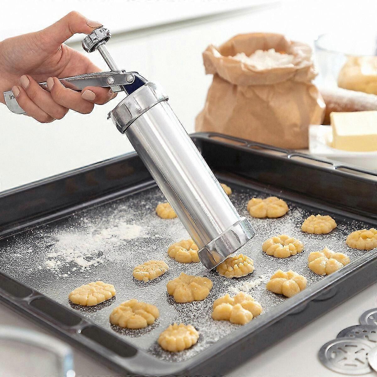 2-in-1 Cookie and Spritz Maker Tool