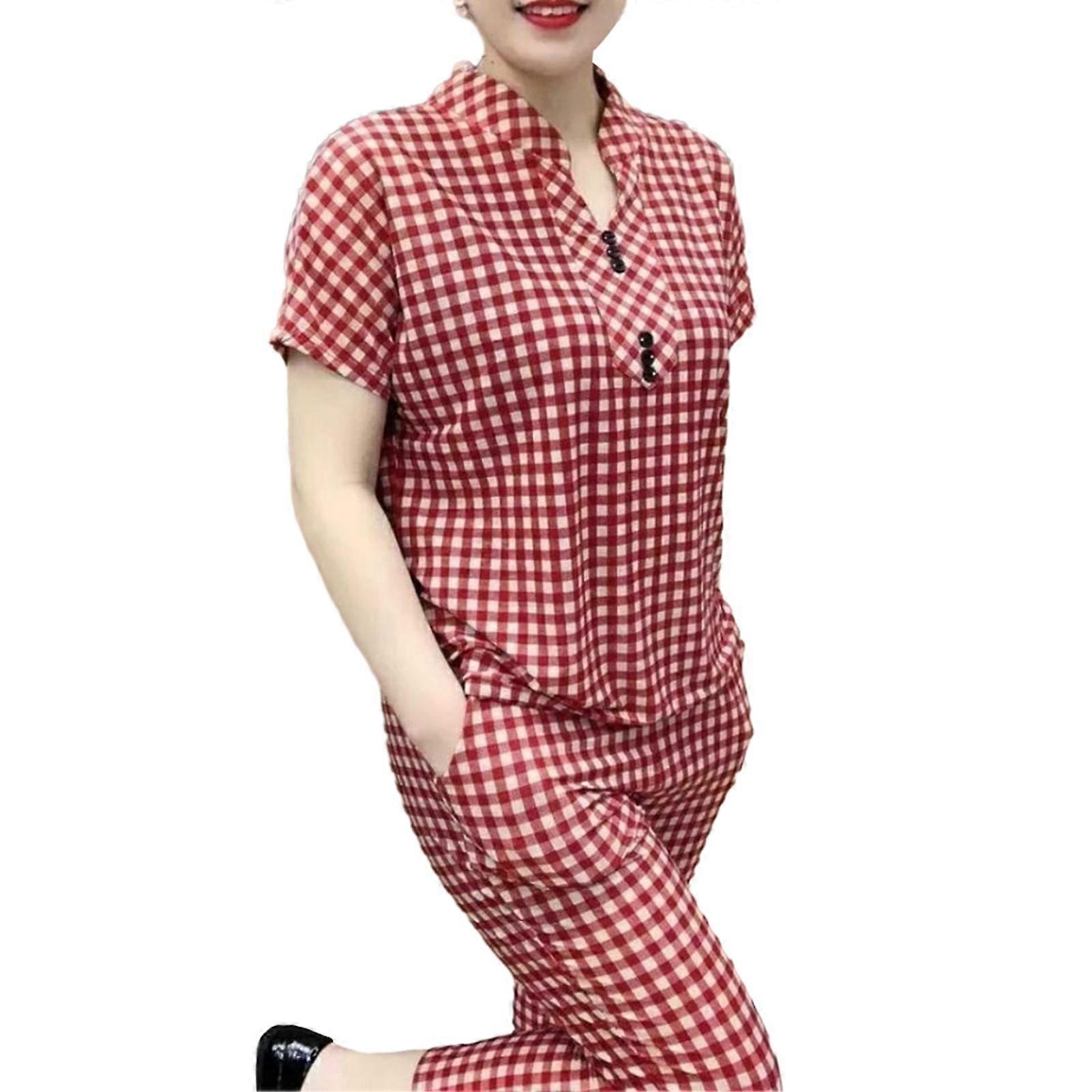 Casual Outfit - with Stylish Plaid Pattern - for Weekend