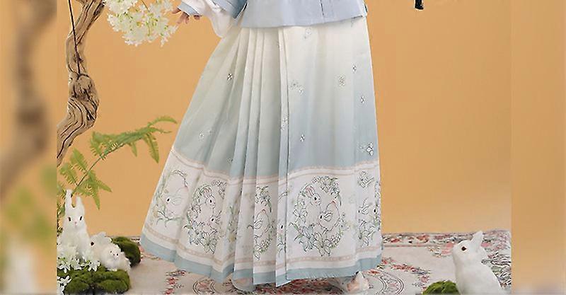 2023 Hanfu 3pcs Set Dynastie Ming Traditionnel Brodé Collier Carré Lapin Brodé Top Cheval Face Jupe Ma Mian Jupe Bleu Clair