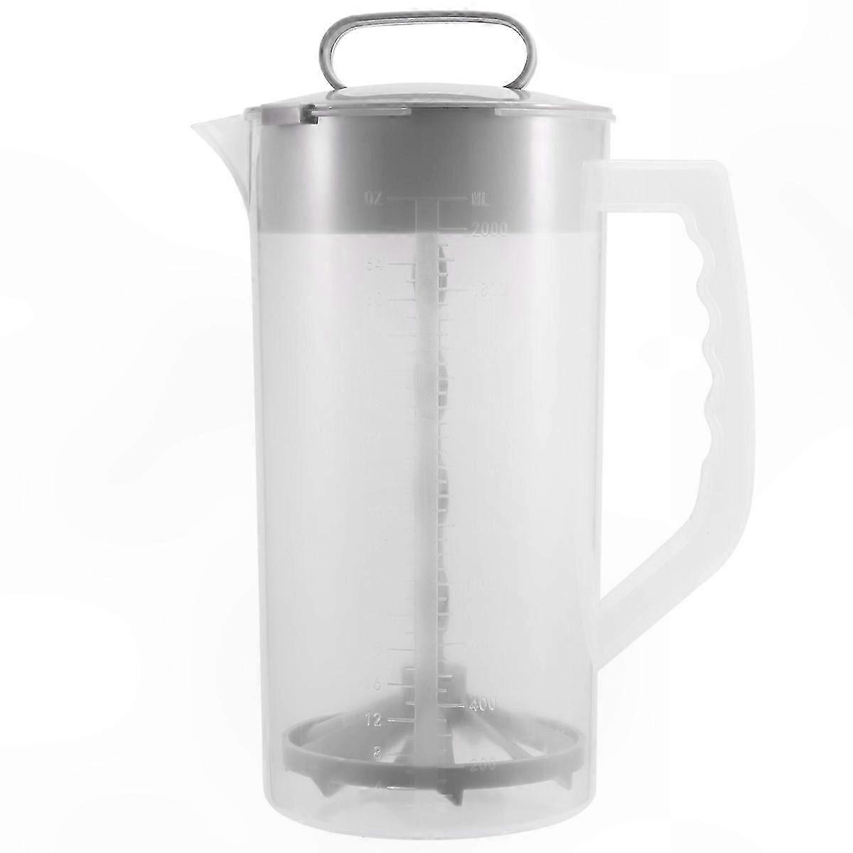 2-Quart Plastic Pitcher with Lid for Drink Mixing, 64oz Water Jug for Home and Office Use
