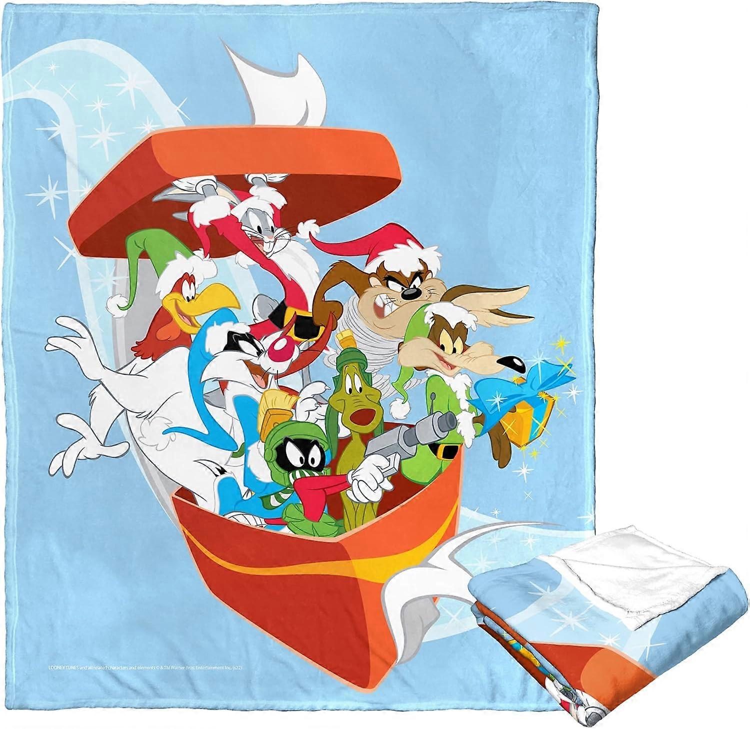 Looney Tunes Silk Touch Throw Blanket, Bursting Bundle