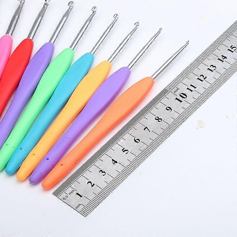 8-Pack Knitting Tools Crochet Tools Soft Handle Candy Color Yarn Crochet Hook Set Wear-Resistant and Non-Slip