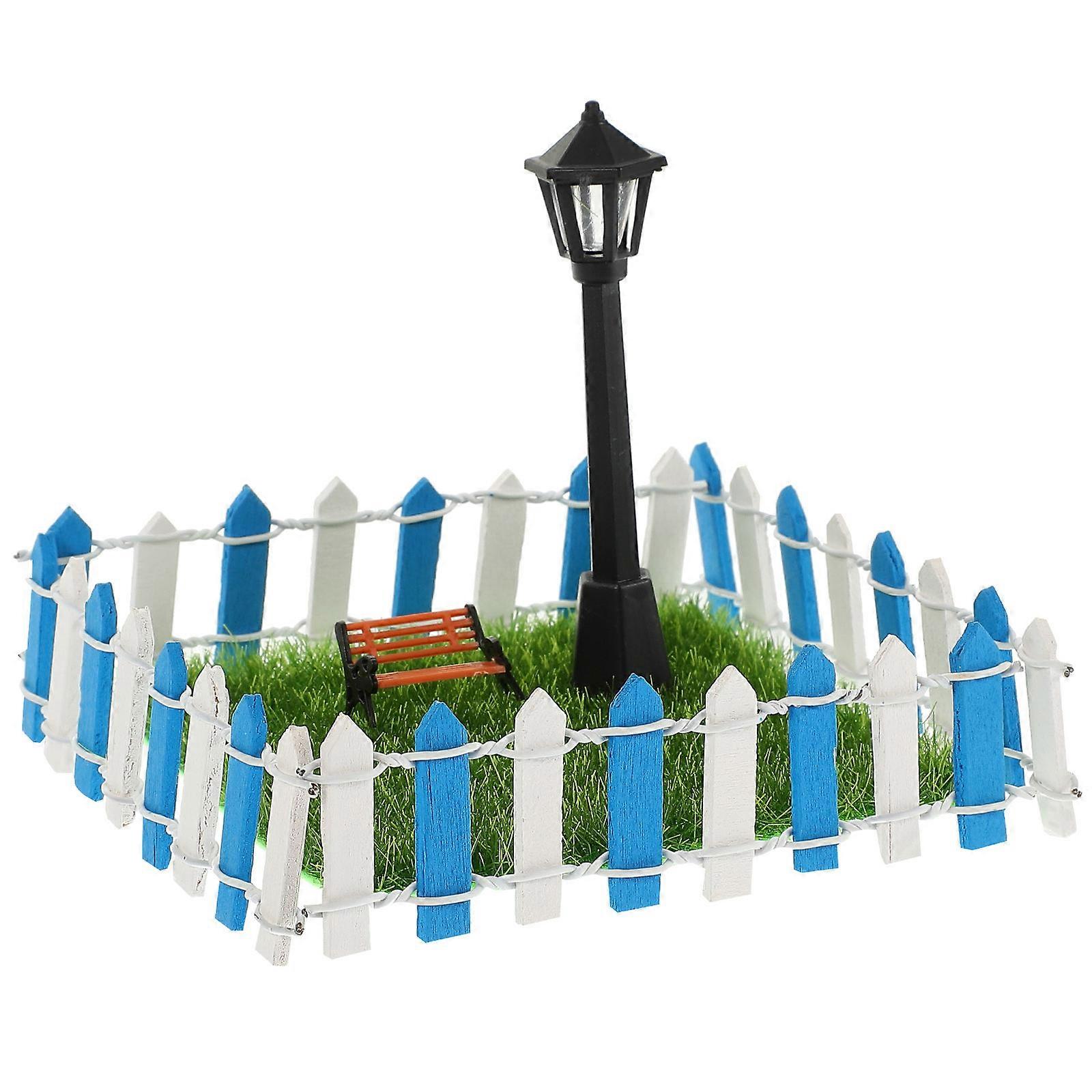 Miniature Garden Accessories Set of 7PCS包括Street Lamp Park Chair for Decor耐用PP材质Green Color