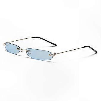 Retro-Sonnenbrille im rechteckigen Design mit dünnem Rahmen, Federscharnieren und klaren Gläsern im Vintage-Stil