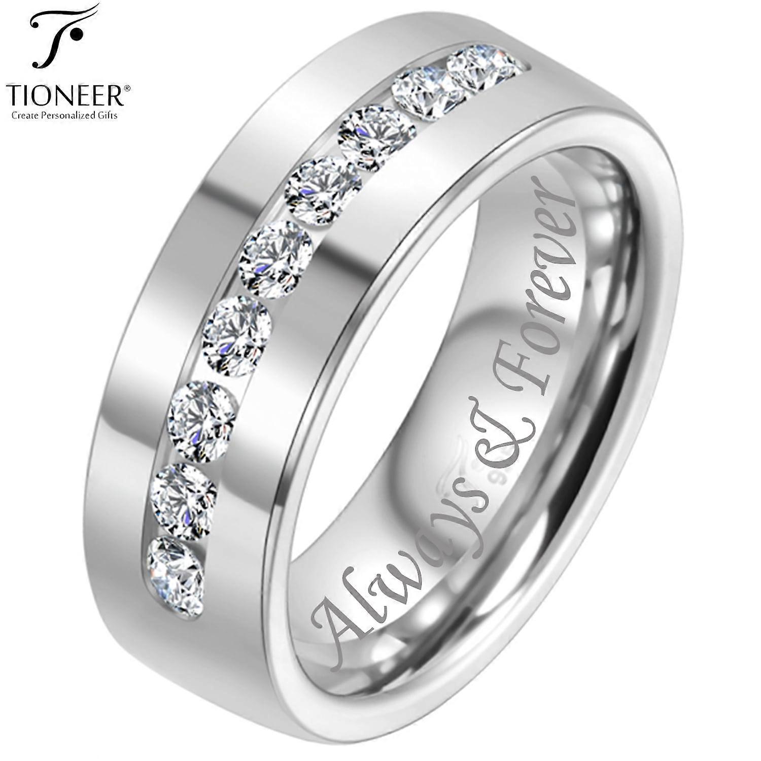 Sterling Silver 925 High Polished 8mm Ring with 9 pcs 2.5mm Cubic Zirconium with Free Engraving