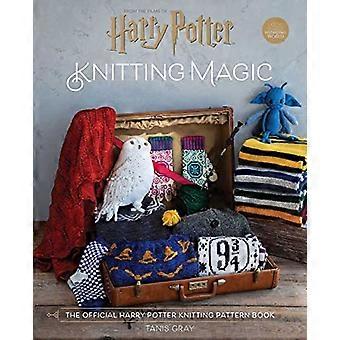 Harry Potter: Knitting Magic: Den offisielle Harry Potter strikkemønster bok
