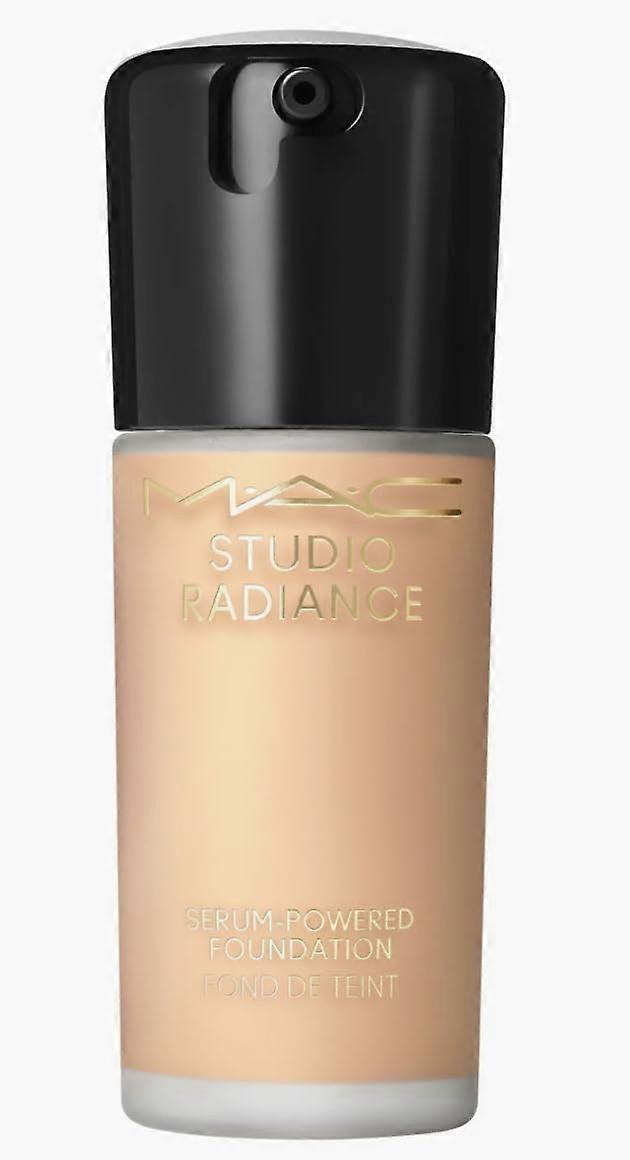Studio Radiance Serum Powered Foundation 30 ml NC14.5